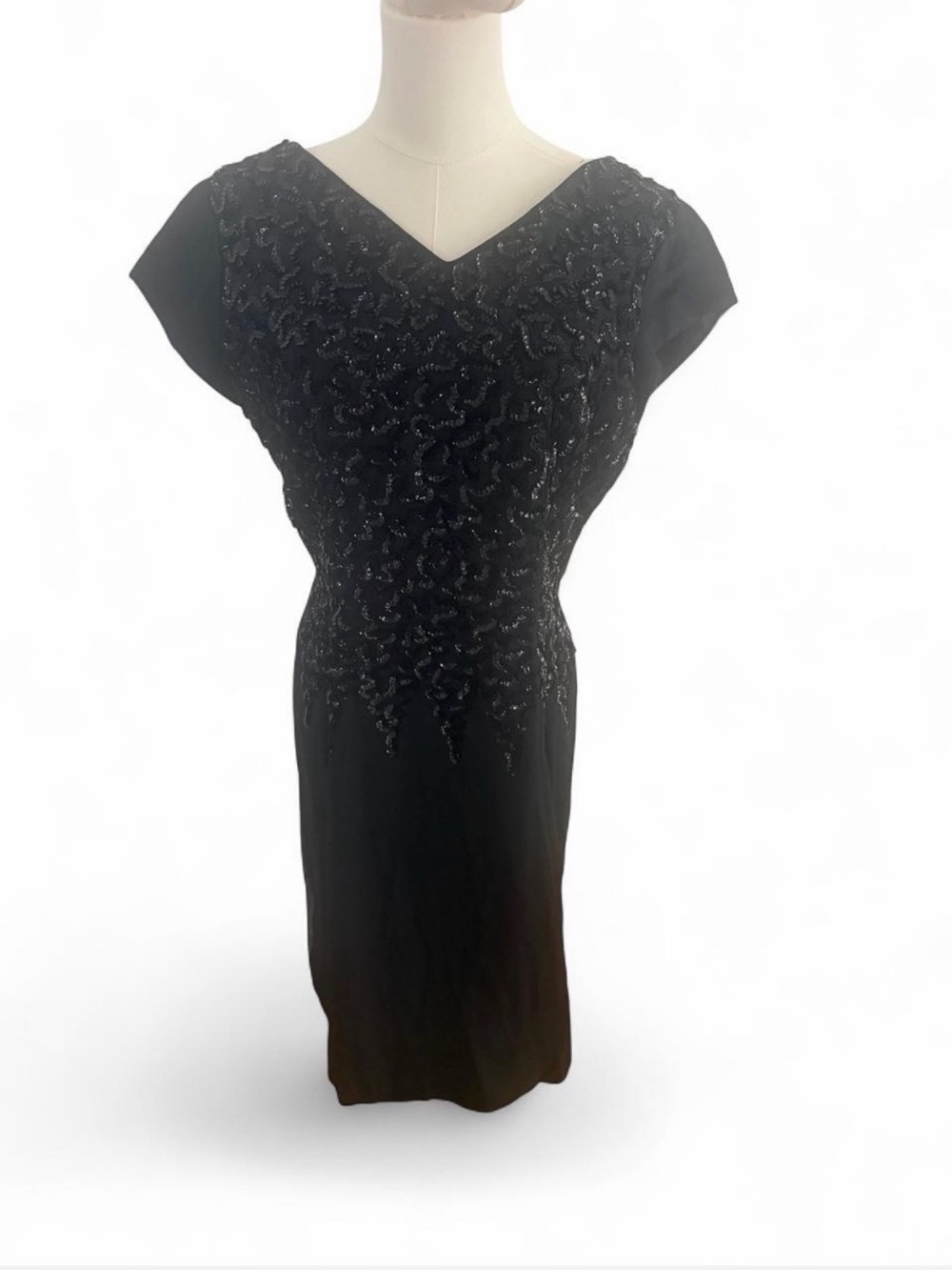 1950s Elegant Black Beaded V-Neck Dress